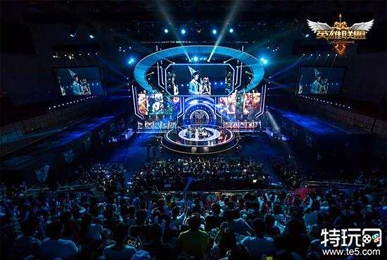 中国队则在 中国队则在